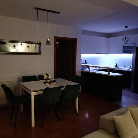 Appartement Arena à Osijek Extérieur photo