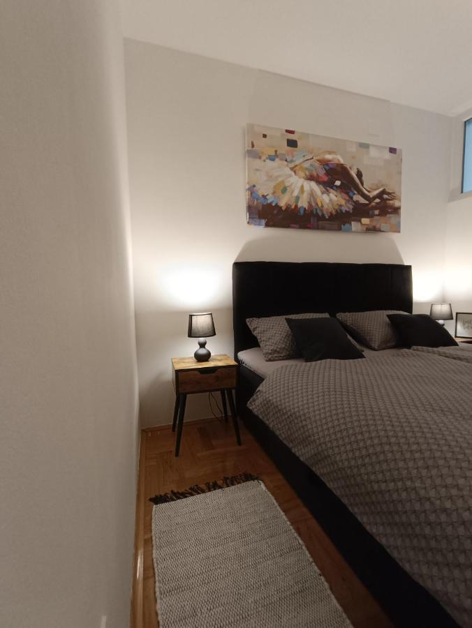 Appartement Arena à Osijek Extérieur photo
