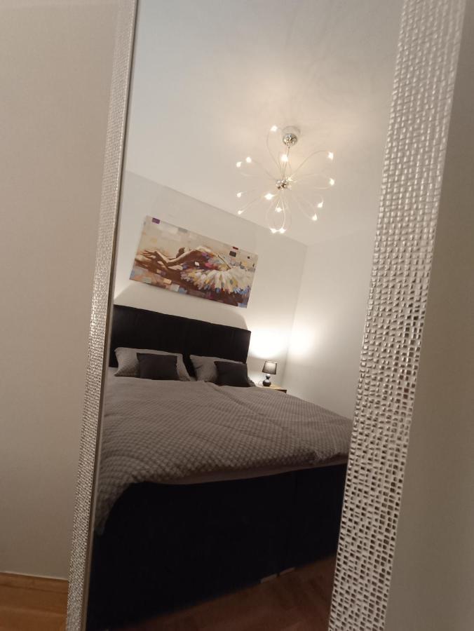 Appartement Arena à Osijek Extérieur photo