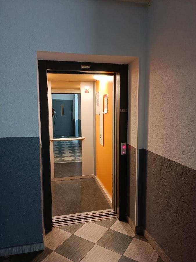 Appartement Arena à Osijek Extérieur photo
